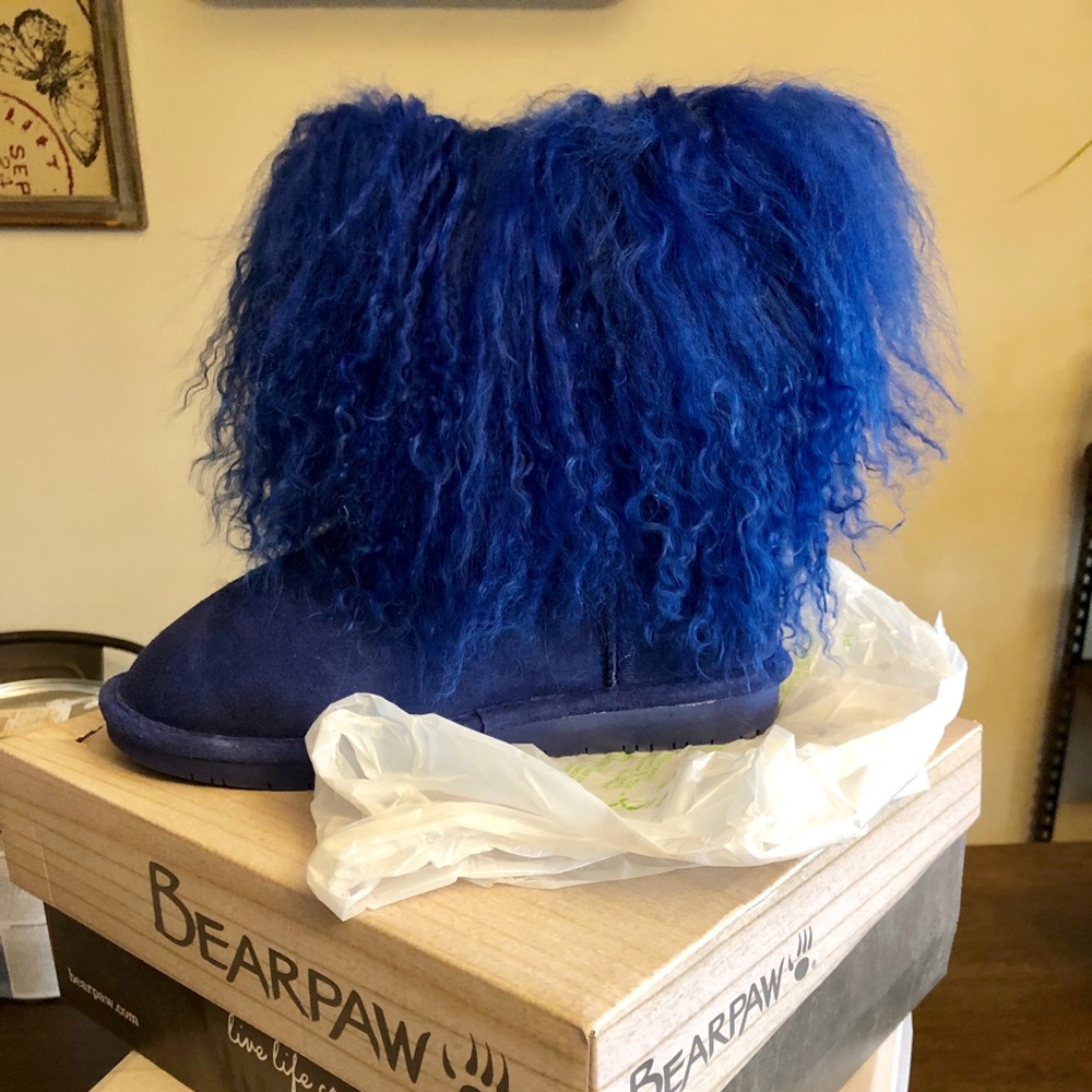 Bearpaw boo boots